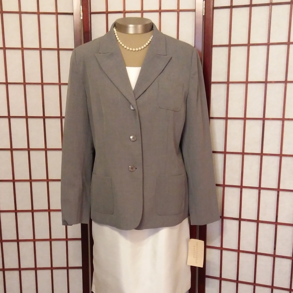 3/$18 CLOSET CLOSING NWT APOSTROPHE GRAY BLAZER